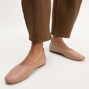 Everlane day glove in tan